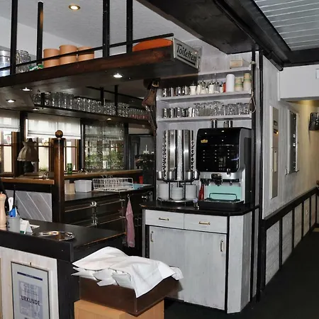 Steakhaus Buffel Restaurant 3* هيمباخ