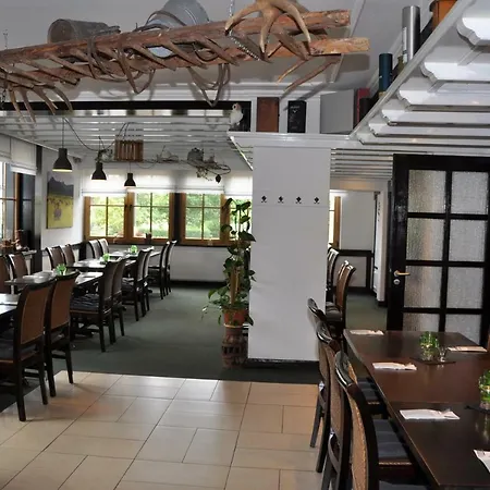 Steakhaus Buffel Restaurant فندق هيمباخ